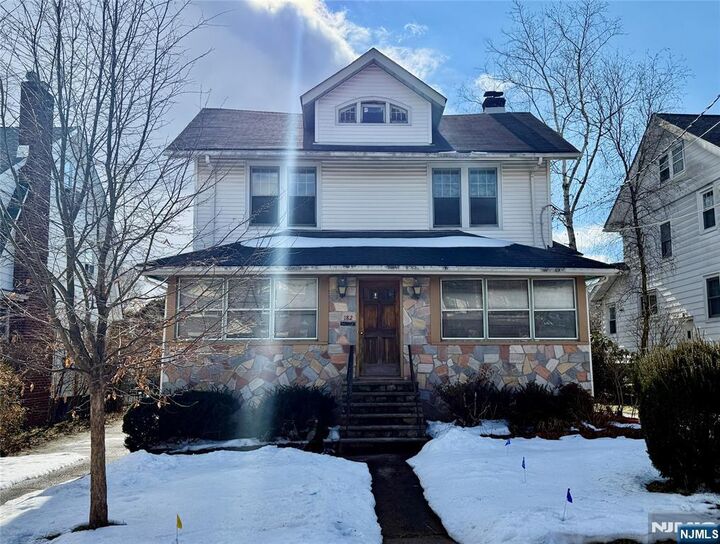 Property Photo:  182 Hillside Avenue  NJ 07666 