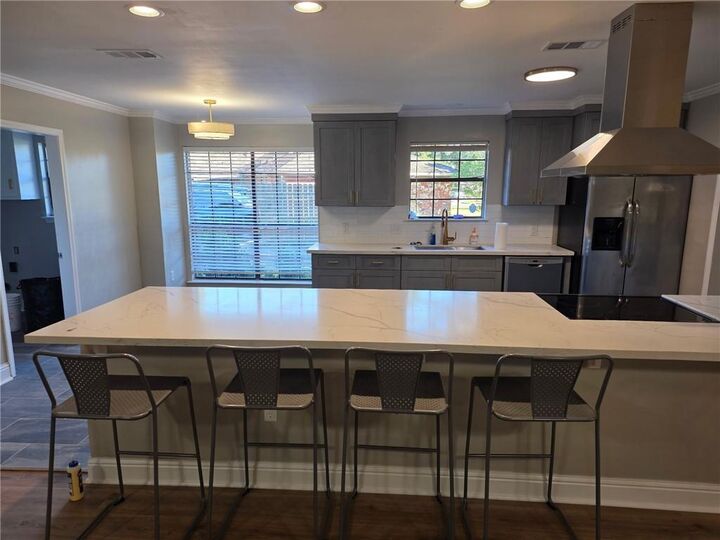 Property Photo:  12233 Parklawn Avenue  LA 70816 