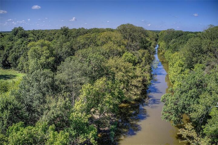 Property Photo:  429 County Road 4736  TX 75433 