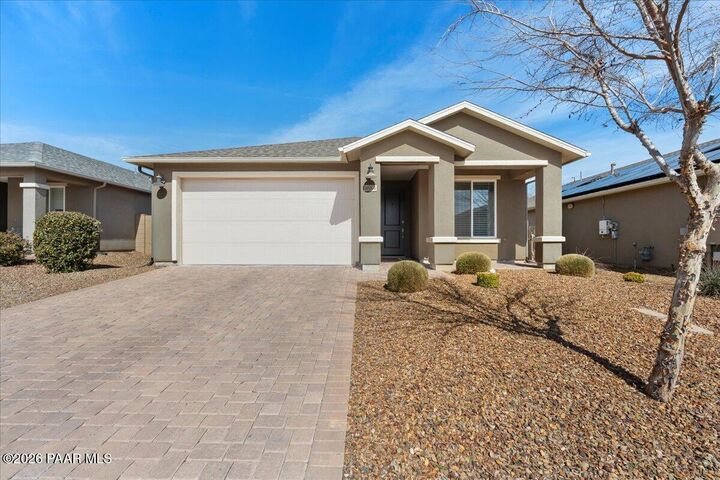 Property Photo: 1684 Allerton Way AZ 86323