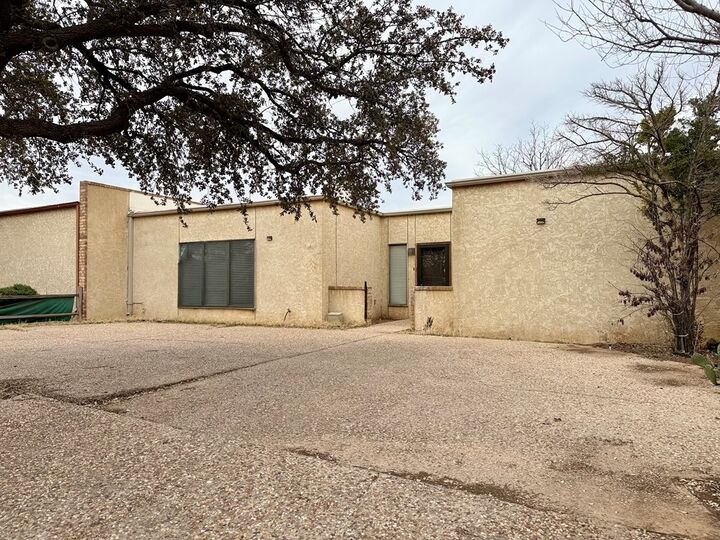 Property Photo:  3604 Bedford Ave  TX 79707 