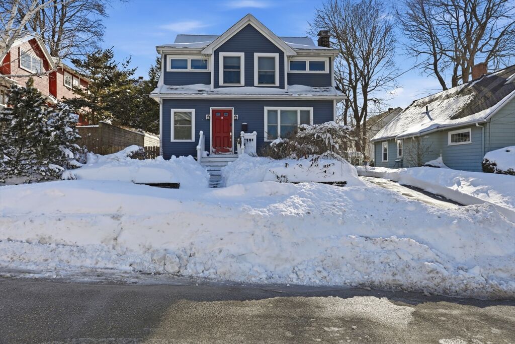 Property Photo:  15 Englewood Road  MA 01890 