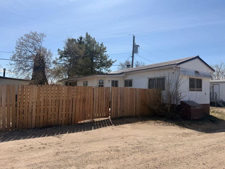 21 Westview Mobile Home Park — photo 1