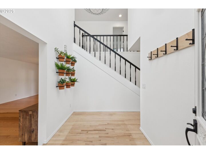 Property Photo:  10173 SW Concho Ct  OR 97062 