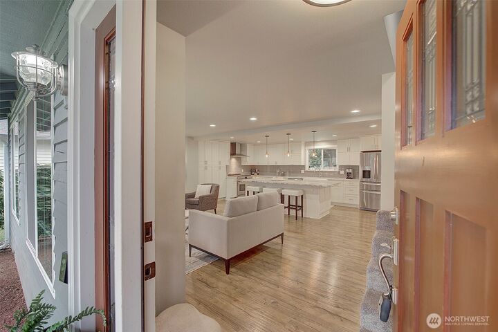 Property Photo:  13227 NE 130th Place  WA 98034 