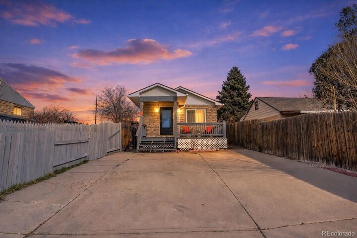 Property Photo:  3181 W Dakota Avenue  CO 80219 