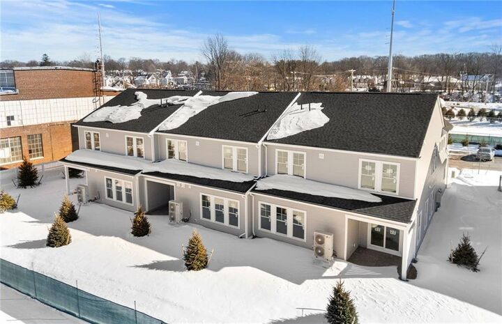 Property Photo:  34 East Point Drive 3  RI 02916 