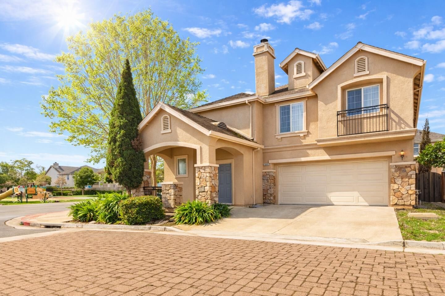 Property Photo:  1849 Bradbury Street  CA 93906 