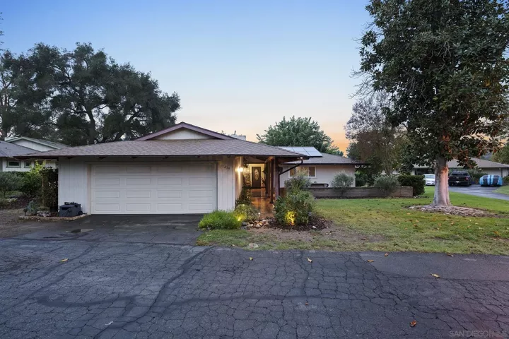 Property Photo:  15439 Still Brook Ln  CA 92061 