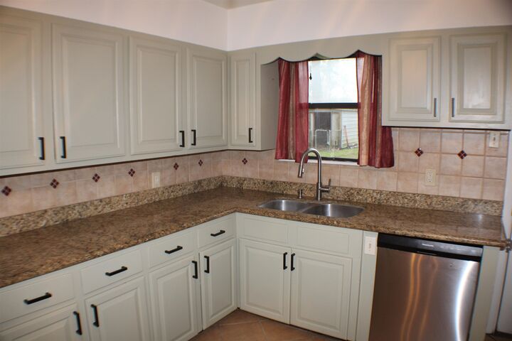 Property Photo: 2343 W Lucas Dr. TX 77706