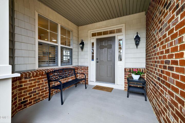 Property Photo:  6117 Leesburg Lane  NC 27617 