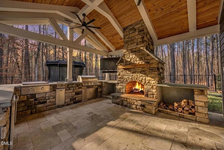 Property Photo:  1100 Evensong Court  NC 27596 