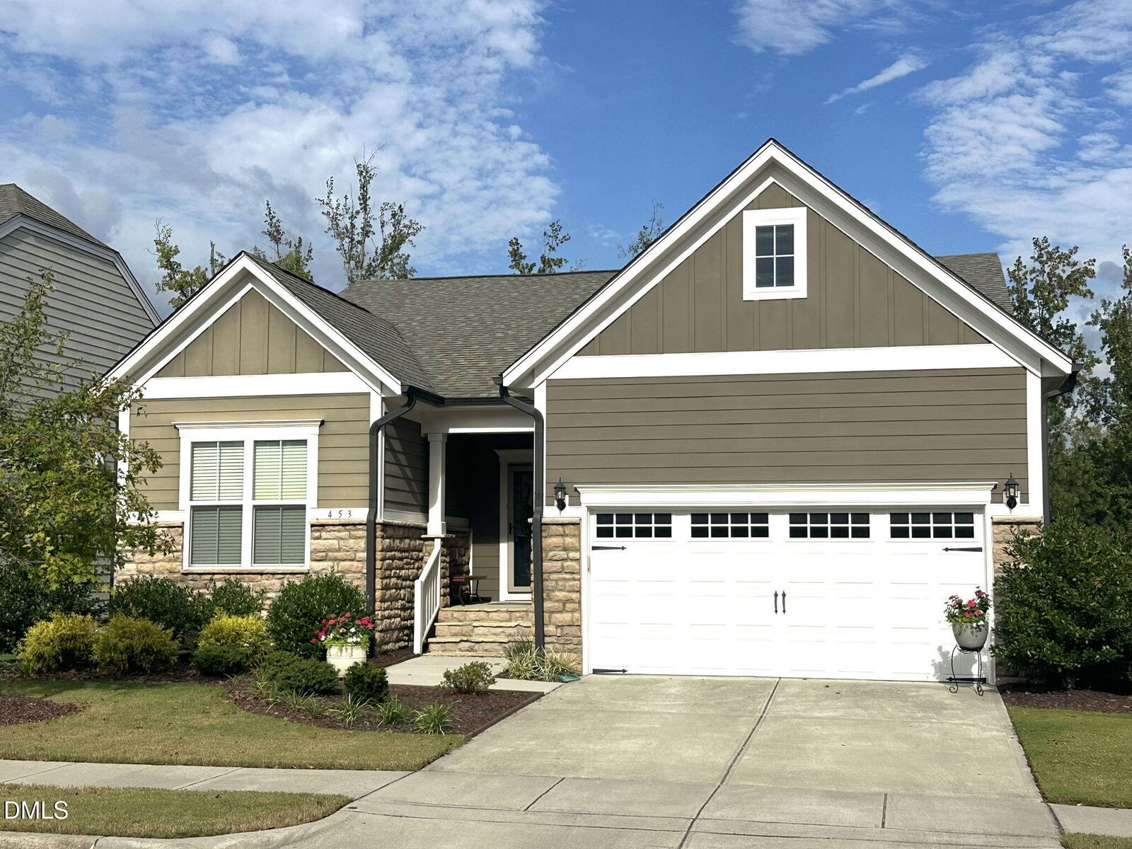 Property Photo:  453 Hillman Bend  NC 27523 