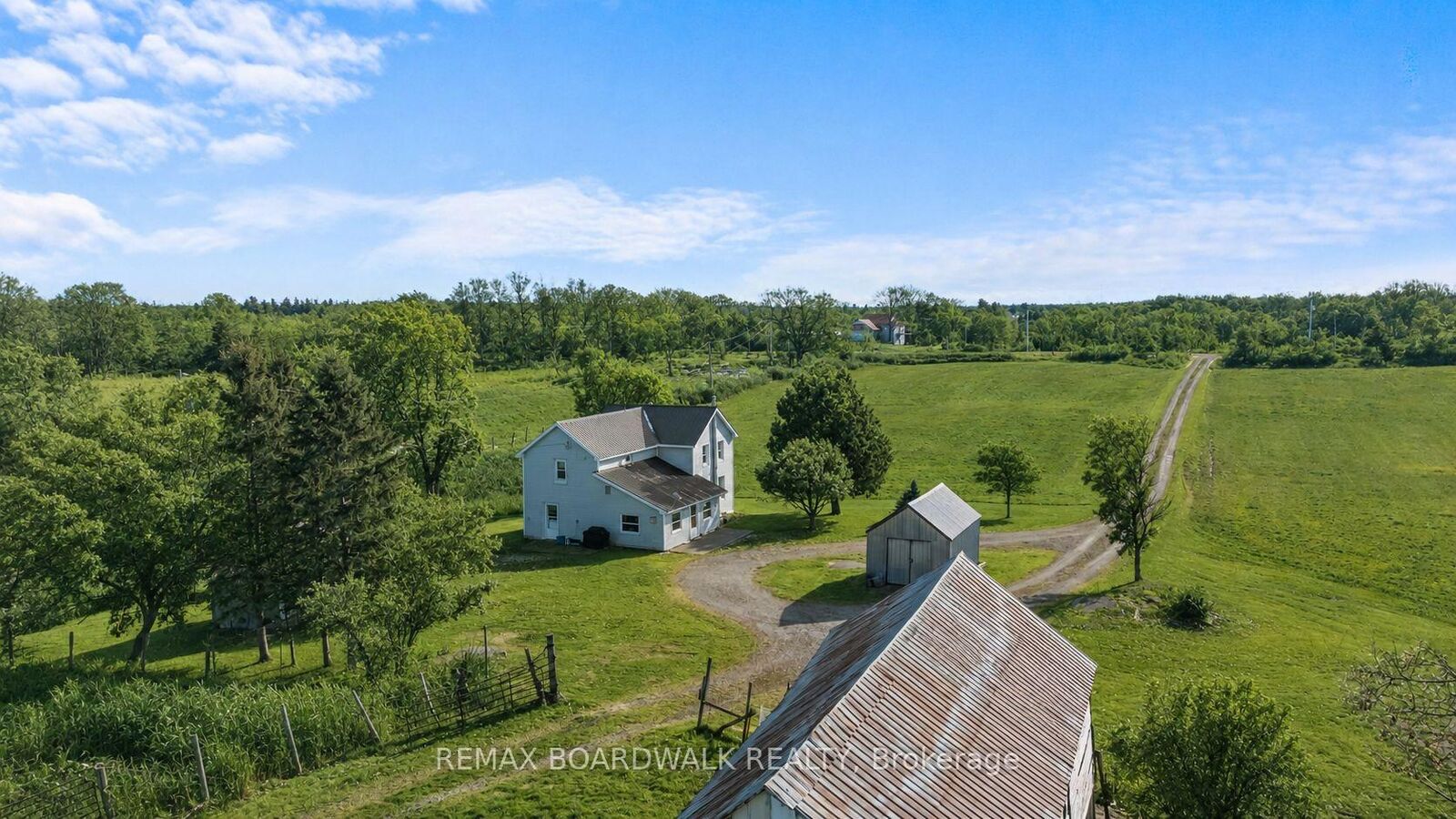 Property Photo: 202 Marble Rock Road ON K7G 2V4