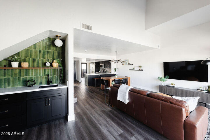 Property Photo:  1512 S River Drive  AZ 85281 