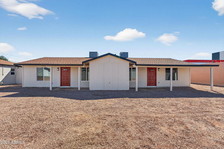 Property Photo: 5038 N 18th Avenue AZ 85015