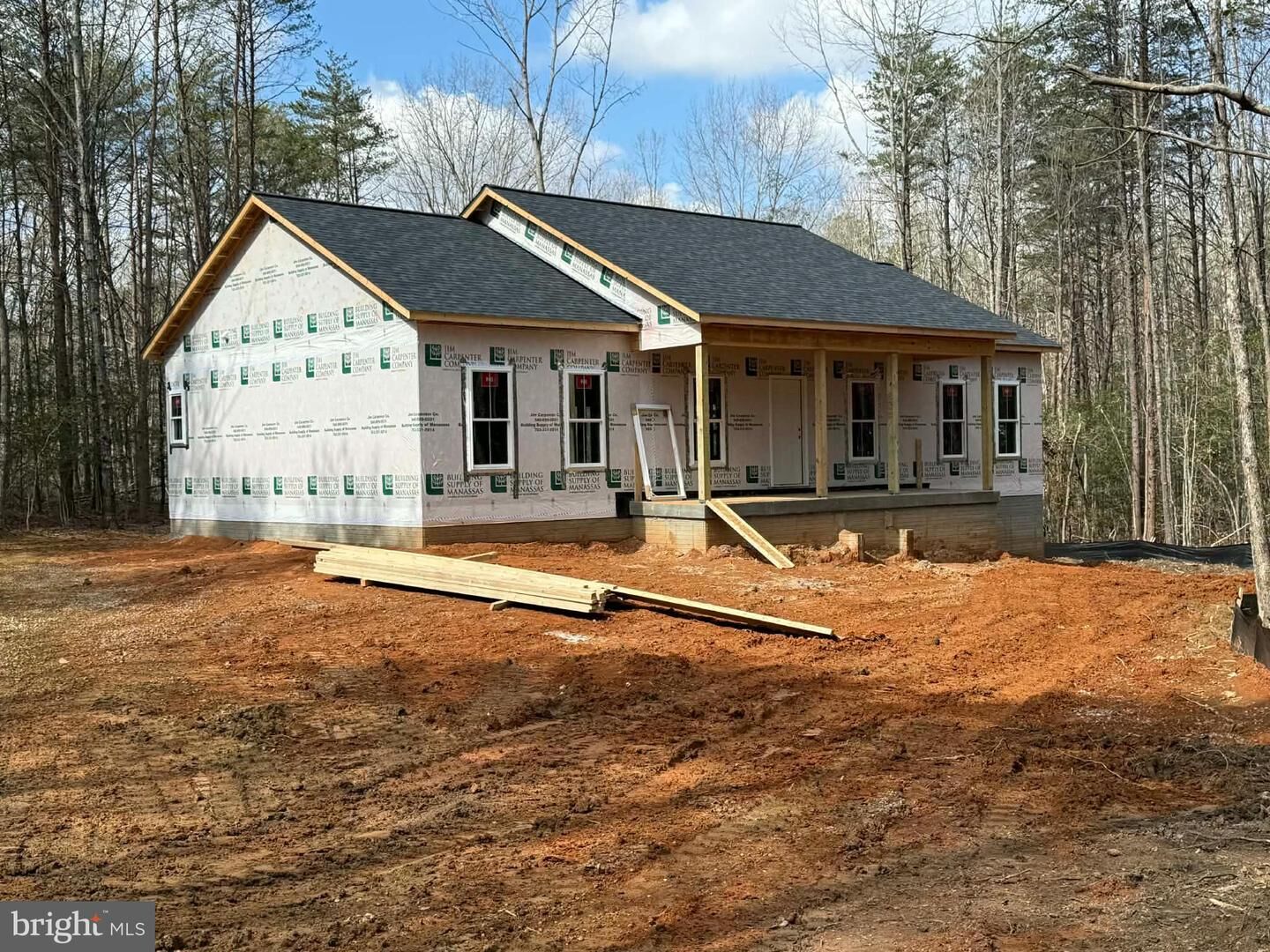 Property Photo: 7128 Clover Green Drive VA 22551