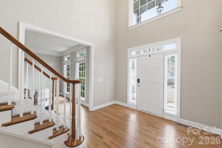 Property Photo:  14724 Murfield Court  NC 28278 