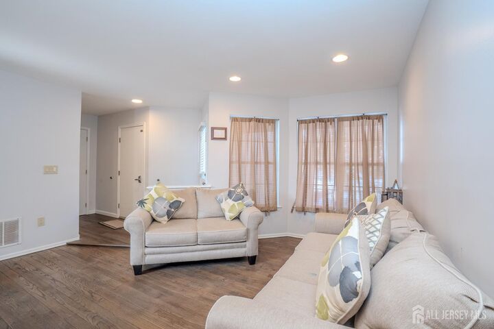 Property Photo:  114 Jared Drive  NJ 08902 