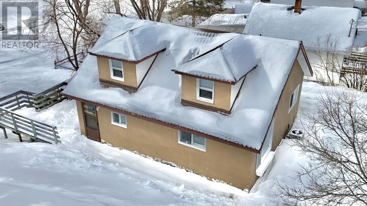 Property Photo:  1201 Superior Street  ON P0X 1C0 