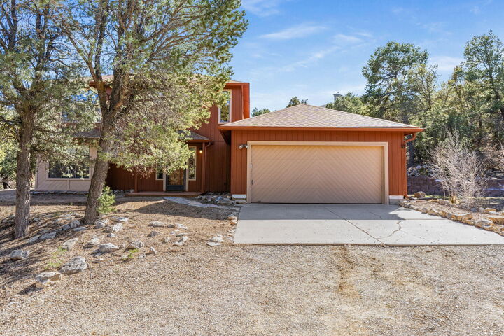 Property Photo: 98 Lagarto Road NM 87059
