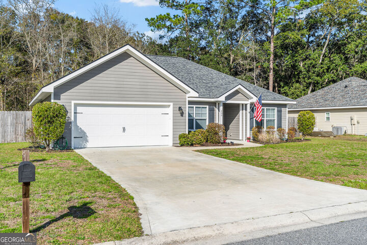 Property Photo:  202 Liz Moody Boulevard  GA 31558 