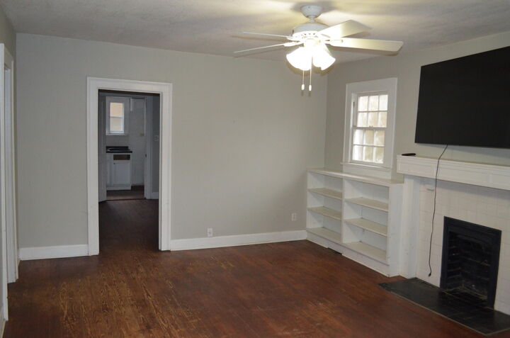 Property Photo:  113 Peace Street  TN 37415 