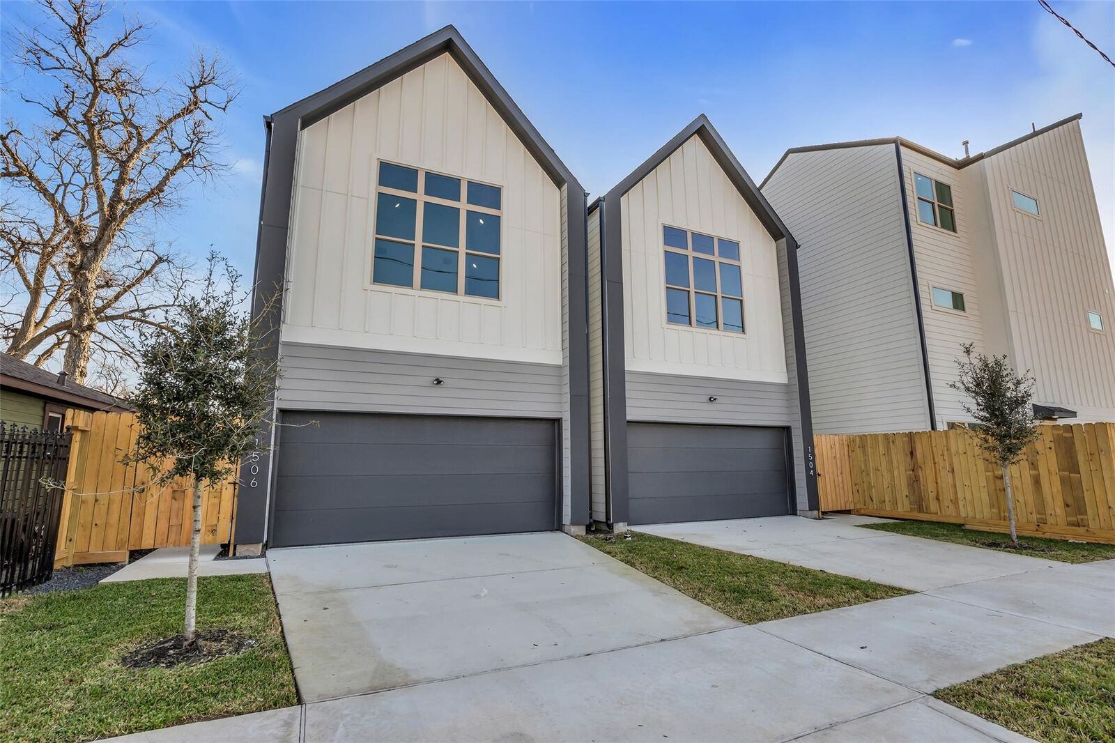 Property Photo:  1504 Griffin Street  TX 77009 