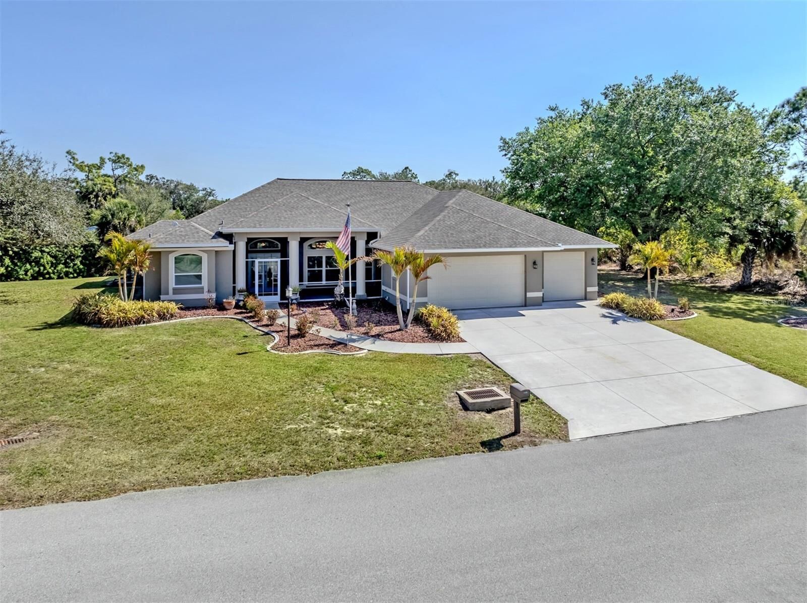 Property Photo:  1218 Nimbus Drive  FL 34287 