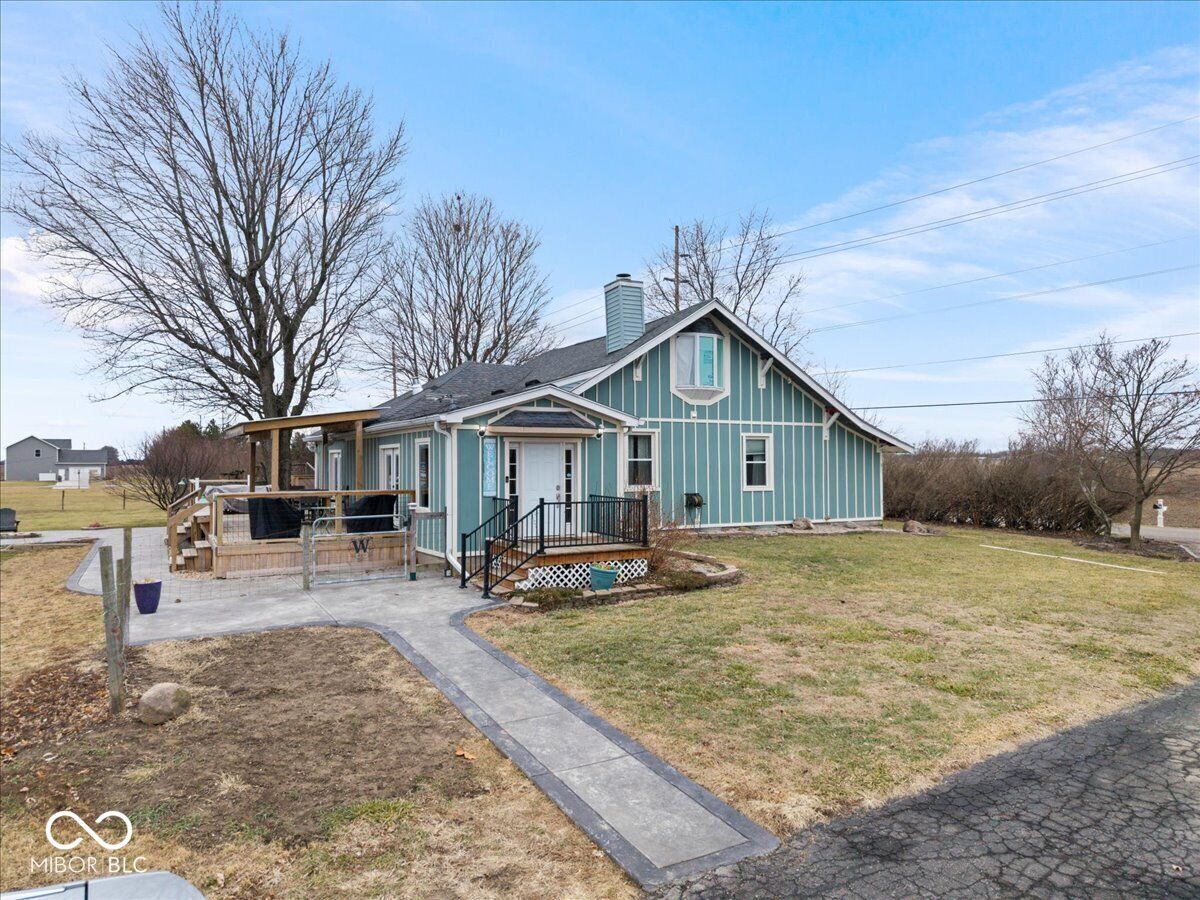 Property Photo: 7295 S 475 E IN 46052