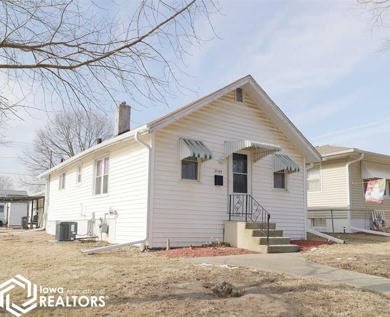 Property Photo:  2145 S Central Avenue  IA 52601 