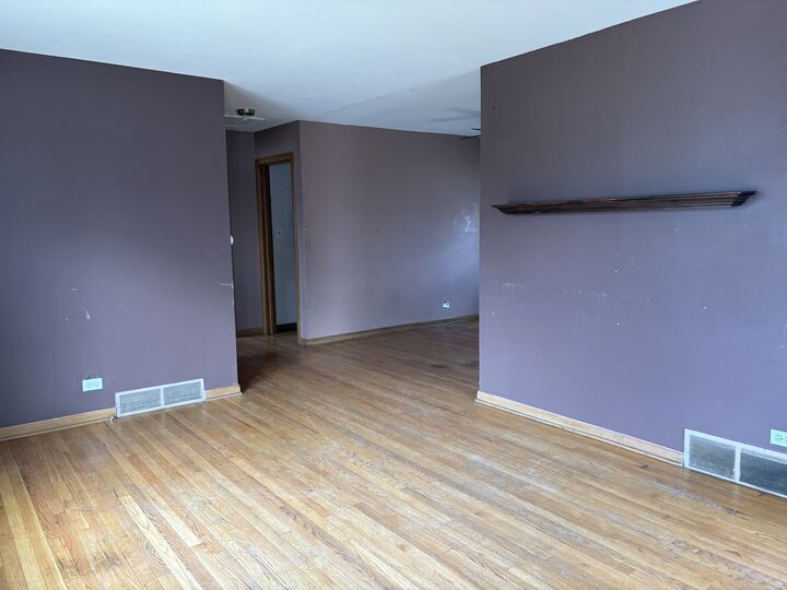 Property Photo:  115 N Greenview Avenue  IL 60060 