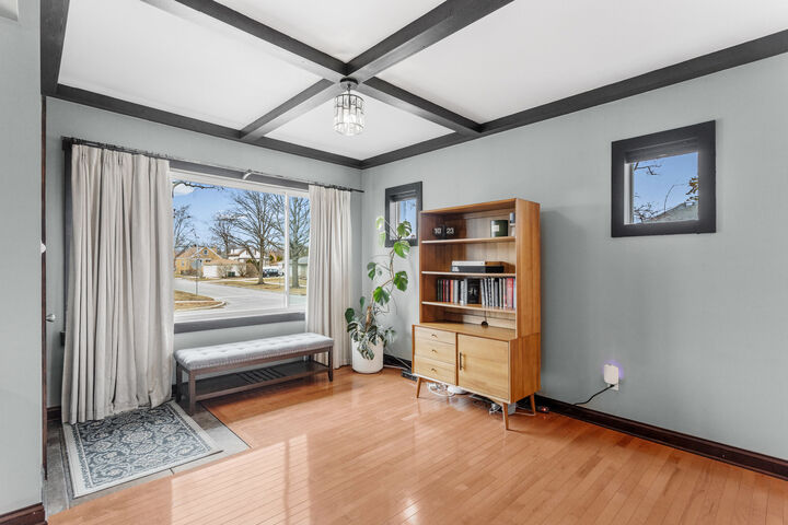 Property Photo: 3201 Park Avenue IL 60513