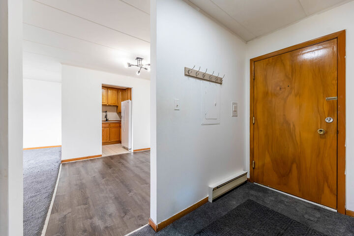 Property Photo:  10117 S Cicero Avenue 206  IL 60453 