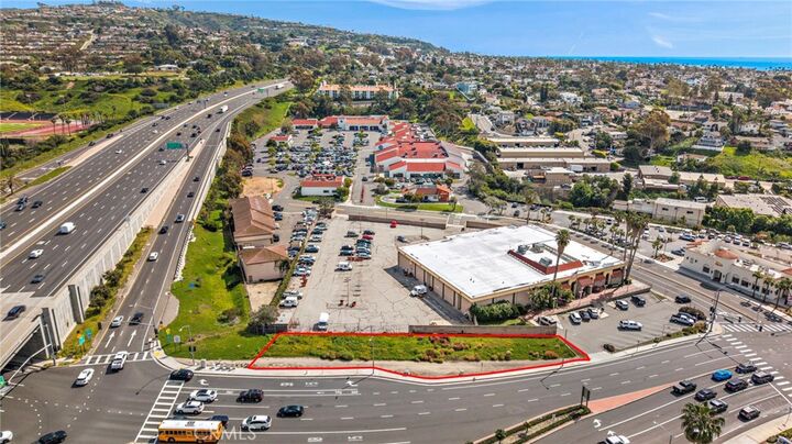 Property Photo: 524 E Avenida Pico CA 92672