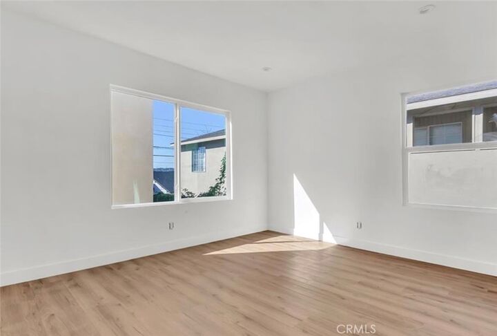 Property Photo:  3918 28th Street  CA 90018 