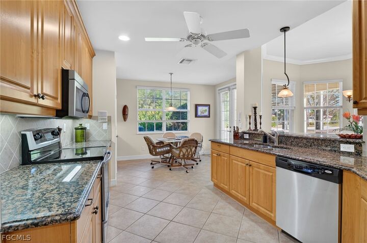 Property Photo: 5581 Berkshire Drive 101 FL 33912