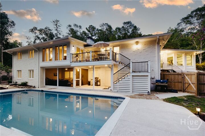 Property Photo:  199 Tanglewood Drive  GA 30606 