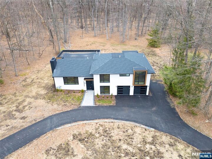 Property Photo:  156 Park Road  NJ 07054 