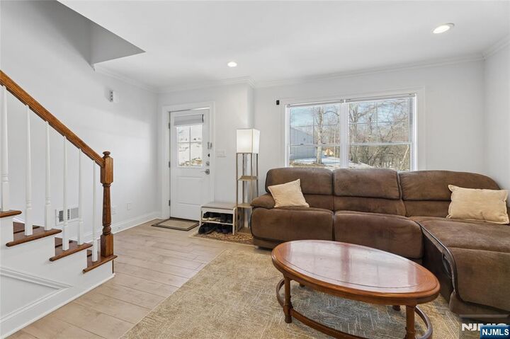 Property Photo:  53 Crest Street 1  NJ 07675 