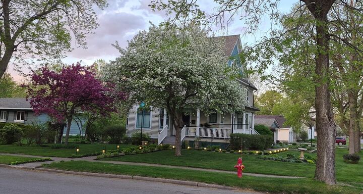 Property Photo:  312 7th Avenue S  MN 55371 