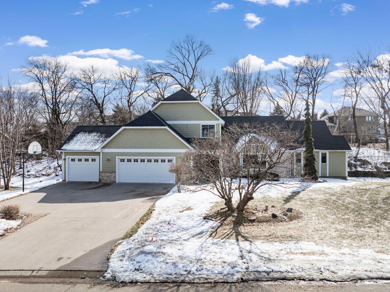 Property Photo:  12405 45th Avenue N  MN 55442 