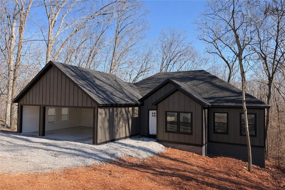 Property Photo:  30 Brentwood Drive  AR 72715 