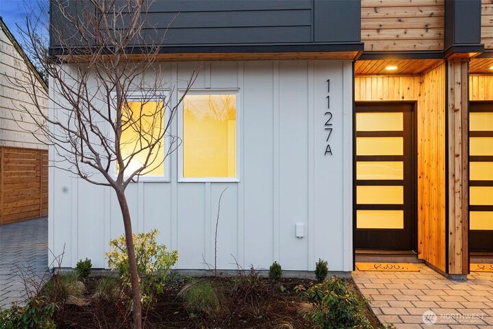 Property Photo:  1127 NW 58th Street A  WA 98107 