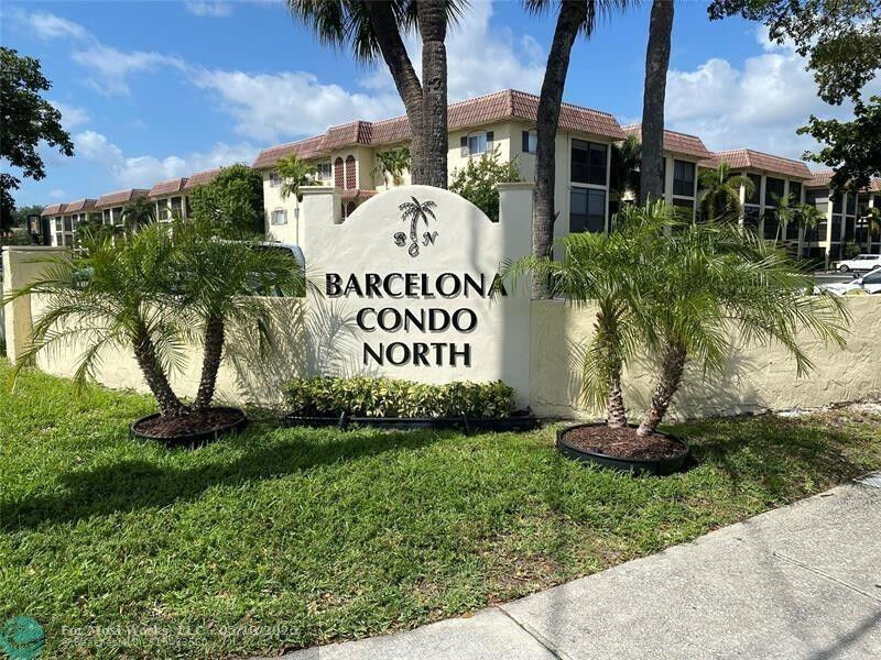 Property Photo:  259 S Cypress Road 533  FL 33060 
