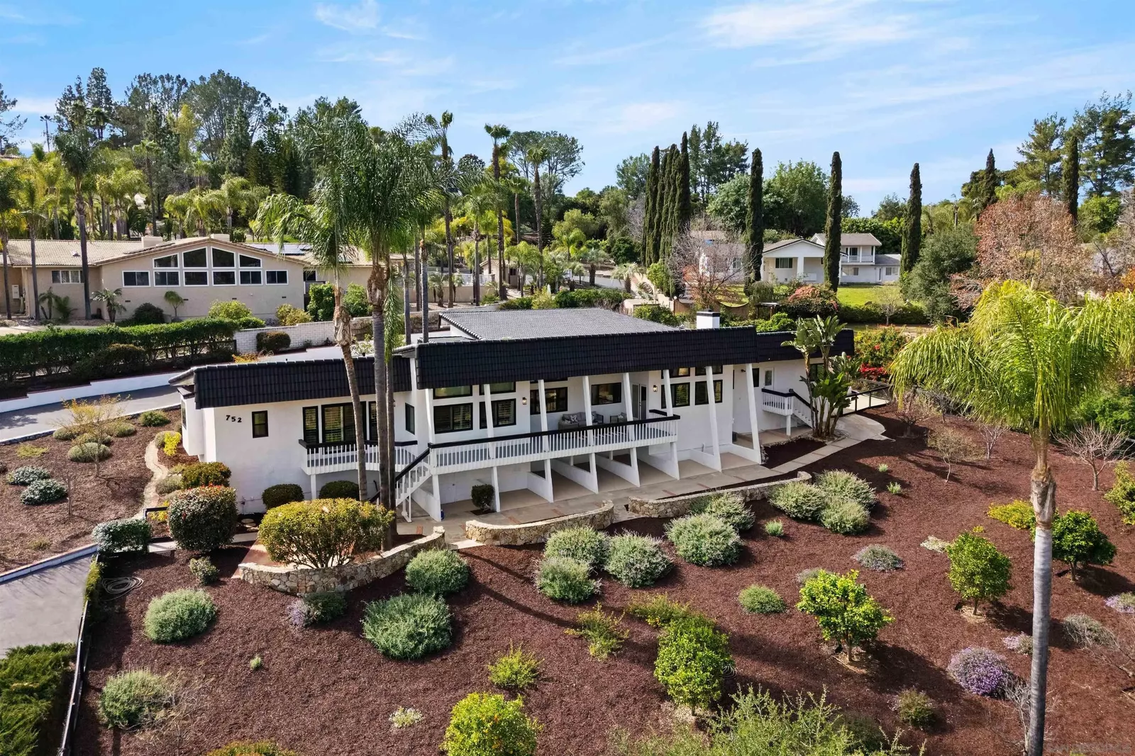 Property Photo:  752 Singing Vista Drive  CA 92019 