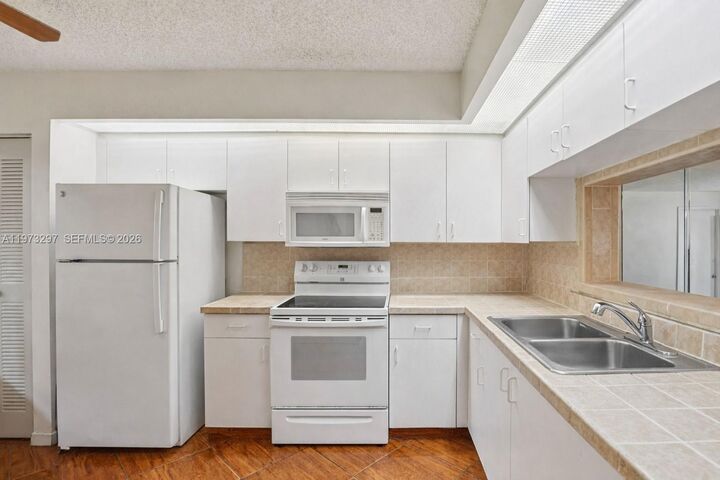 Property Photo:  901 SW 138th Ave 108C  FL 33027 