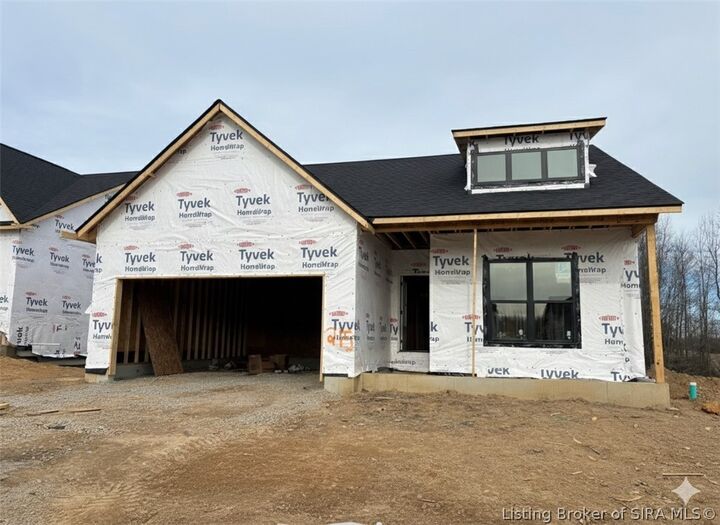 Property Photo:  2607 Vineyard Way 215  IN 47143 