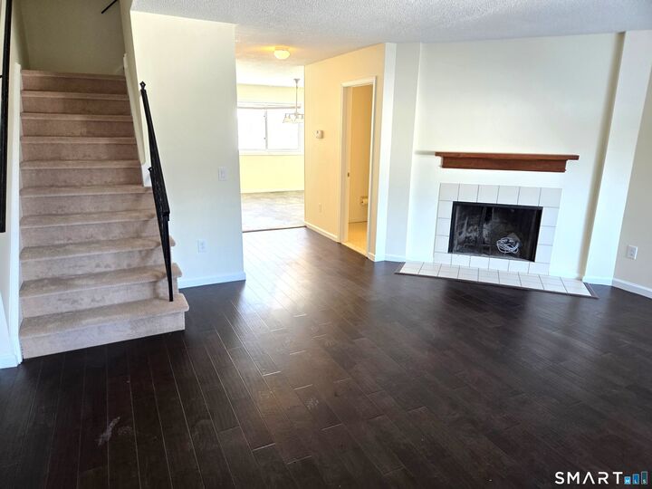 Property Photo:  27 Crows Nest Lane 8F  CT 06810 