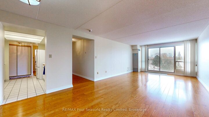 Property Photo:  172 Eighth Street 409  ON L9Y 4T2 
